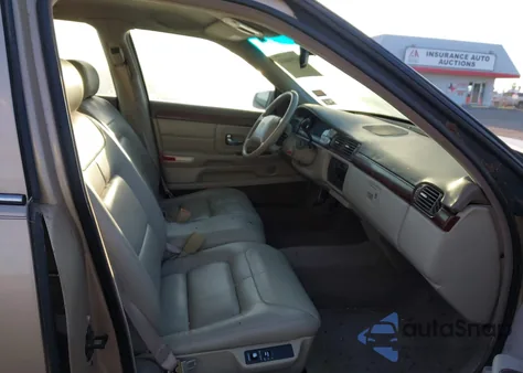 1998 Cadillac Deville Standard z USA, uszkodzony, nr VIN 1G6KD54Y6WU715153